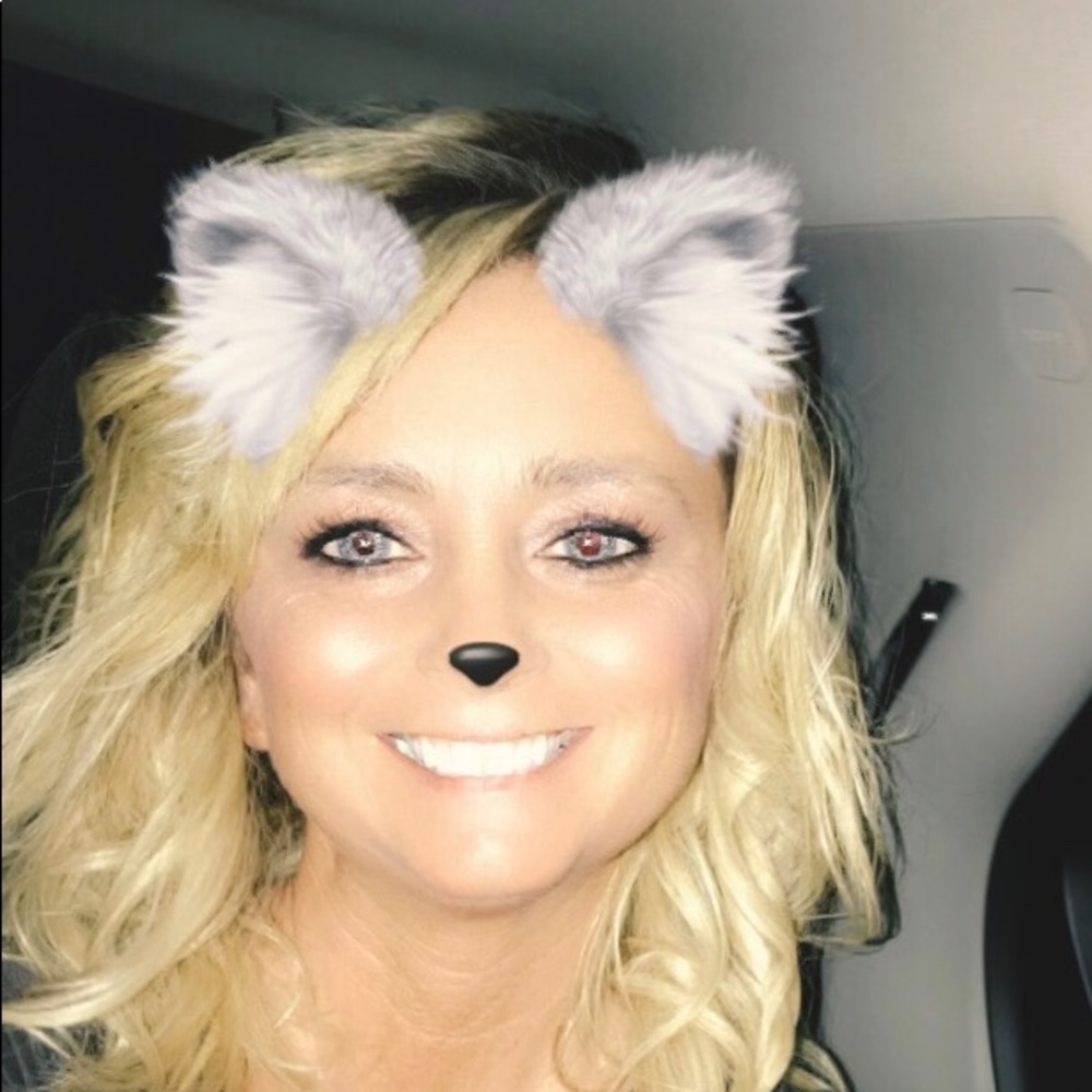 Meet your Posher, Rebecca